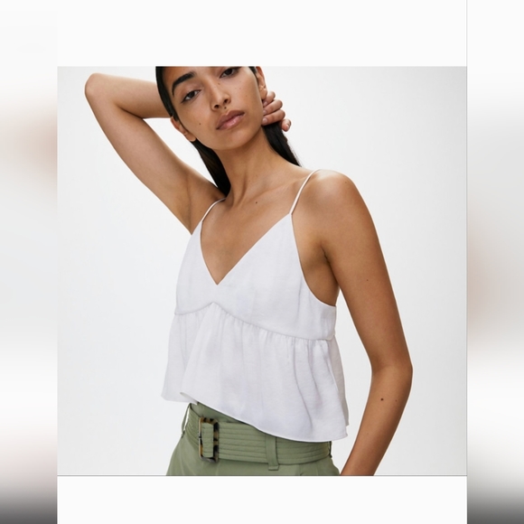 Aritzia tank - Picture 1 of 8